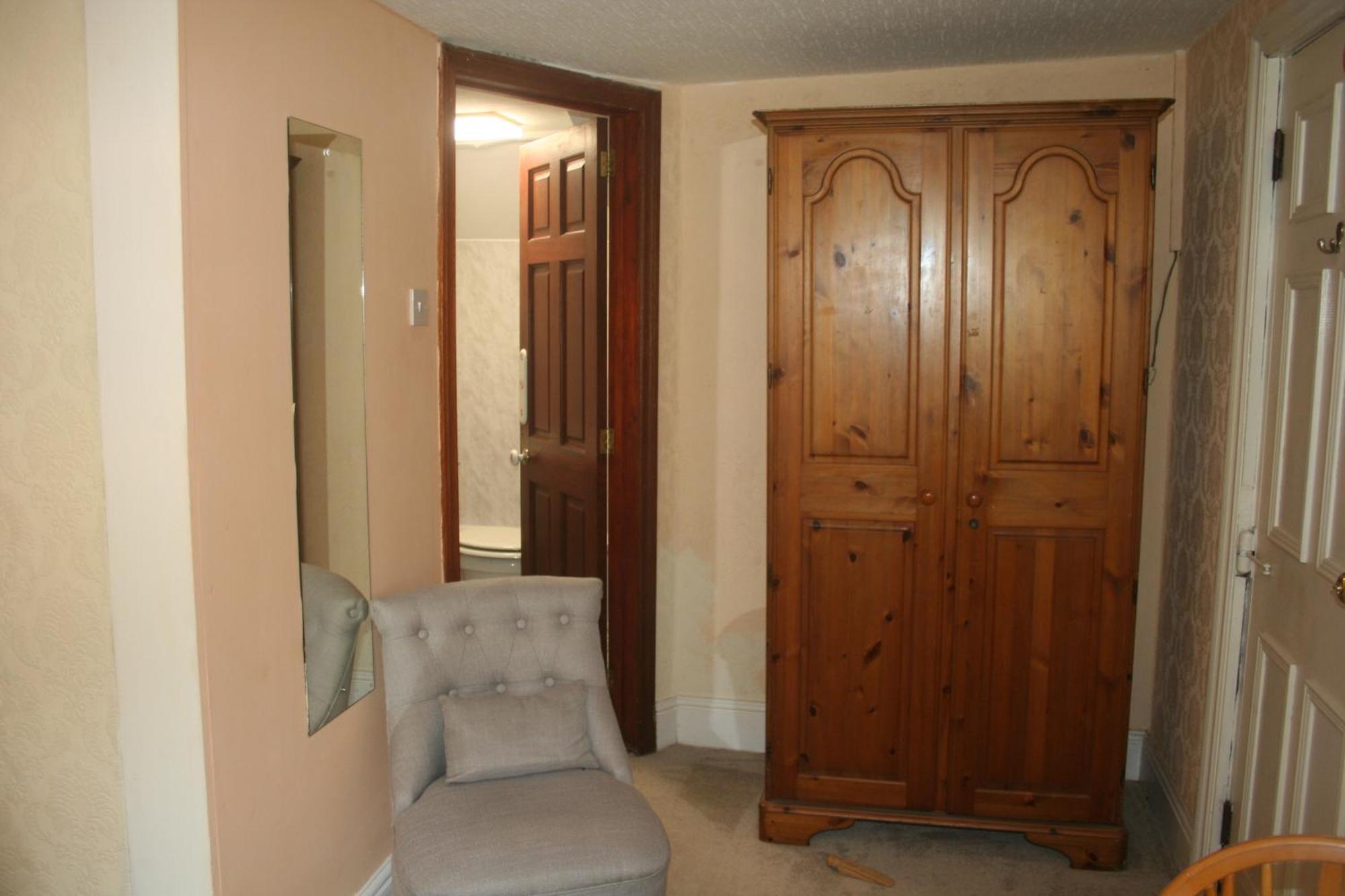 Coynant Farm Guesthouse - Farm Park Stay Swansea Oda fotoğraf