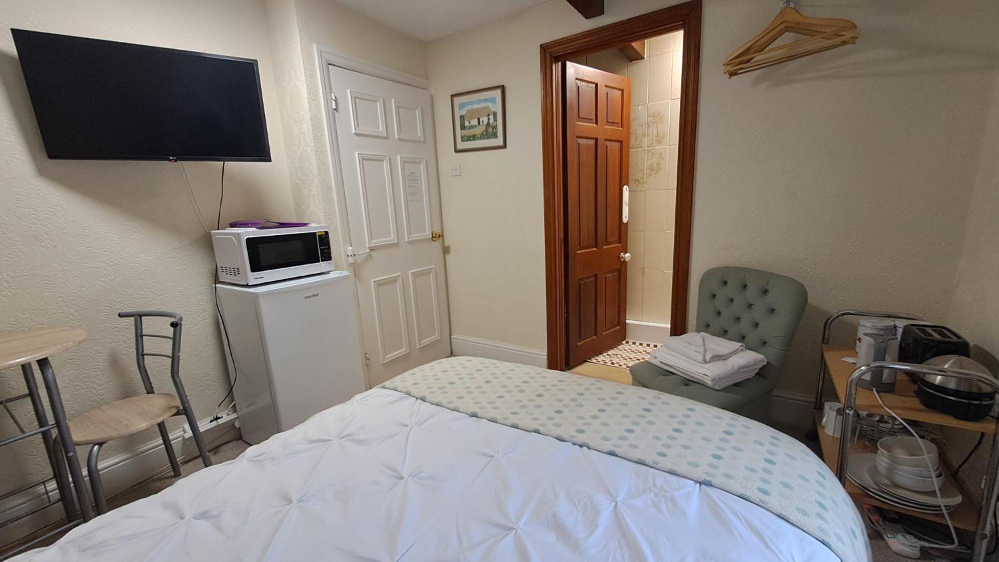 Coynant Farm Guesthouse - Farm Park Stay Swansea Dış mekan fotoğraf